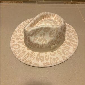 Women’s Fashion Hat